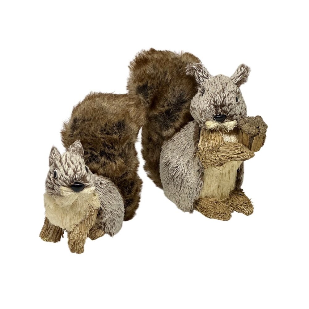 VTG Set of 2 Standing Squirrel Figurines‎ Straw Christmas Faux Fur Décor Festive